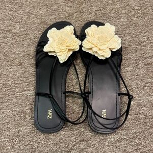 Zara Flower Flats